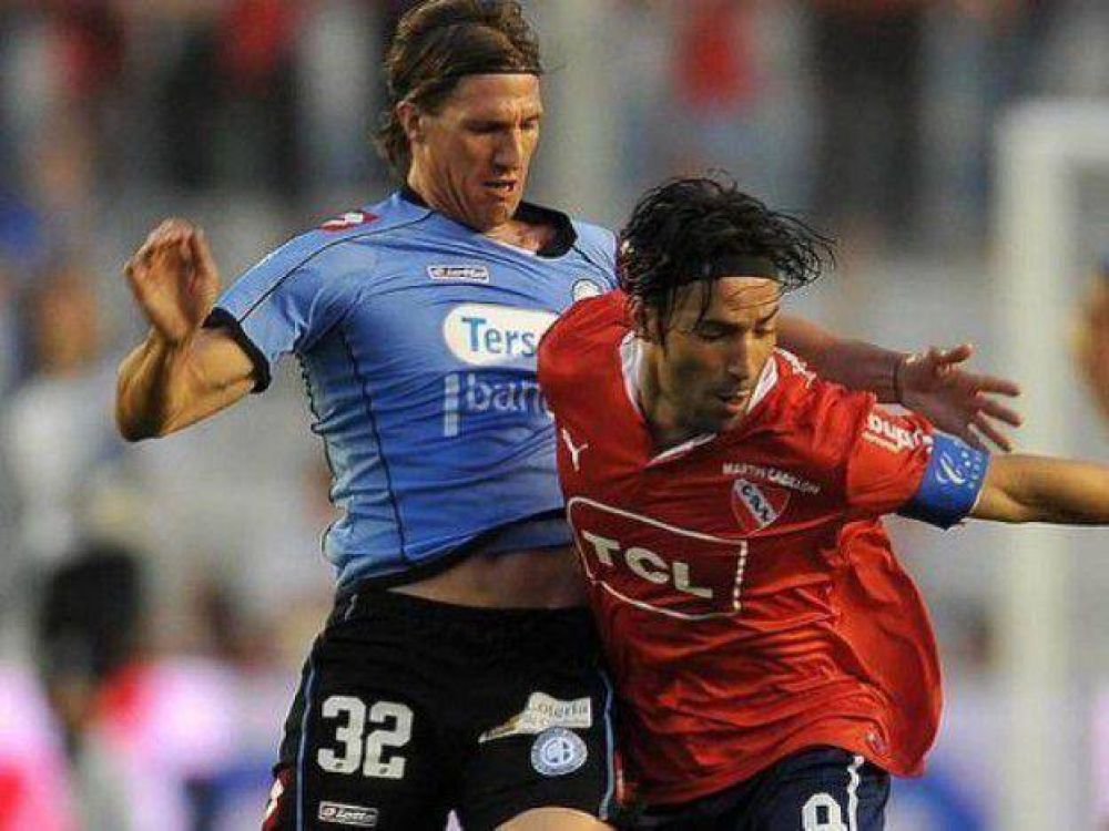 Belgrano venci� al Rojo, sigue sumando y todav�a se ilusiona