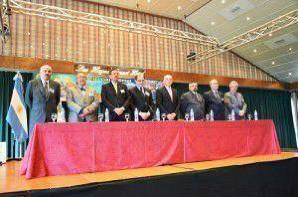 El Vicegobernador Crocianelli encabezó la apertura de la LII Asamblea Anual Ordinaria del Consejo Vial Federal