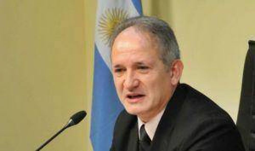 Romero orden� sumarios para determinar responsabilidades por los descuentos  
