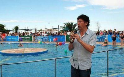 Se inauguro la temporada de verano para la tercera edad en San Isidro
