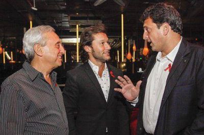 Tigre presente en el lanzamiento de la Ficci�n de Fundaci�n Hu�sped