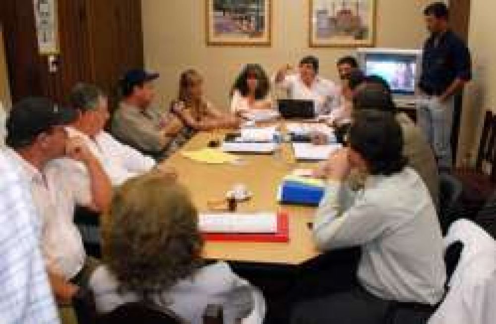 La Alianza recibi� a productores de Federaci�n Agraria	