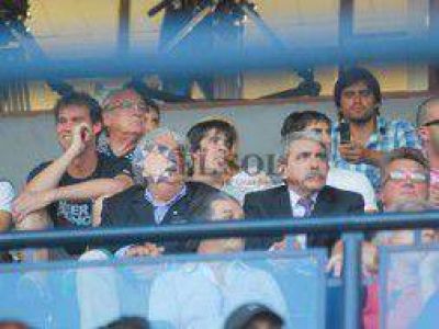 An�bal Fern�ndez particip� del 125� aniversario del club Quilmes