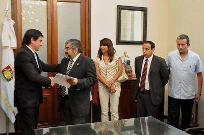 Antonio Palomo asumi� como subdirector de Salud Municipal 