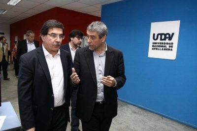 Acto recordatorio de la supresi�n de los aranceles universitarios