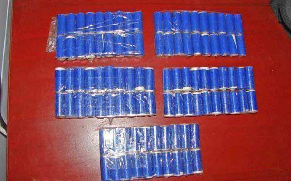 Secuestran m�s de un kilo de coca�na en barrio piquense 