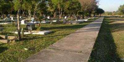 M�ltiples obras en el cementerio San Antonio
