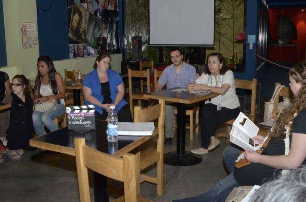 Discapacidad: Proyectaron la pel�cula �La escafandra y la mariposa� 