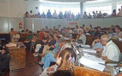 LOMAS: El Concejo aprob� el aumentos en las tasas y el Presupuesto