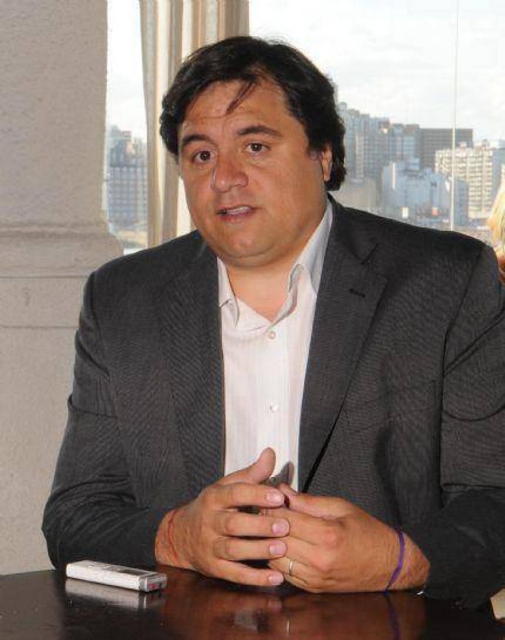 Manino Iriart y la violencia de g�nero: �Los que no cumplan la restricci�n impuesta por un juez deben ir presos�