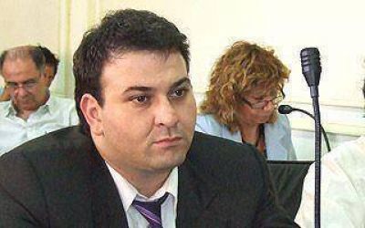 LAN�S: Bosio manifest� su rechazo a los superpoderes
