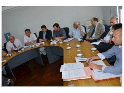 Estudian una ley para proteger a quien compre una vivienda
