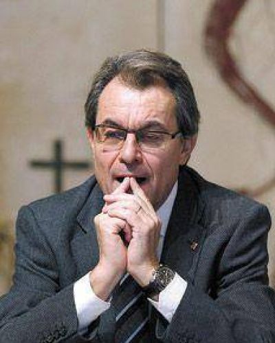 Esquerra no gobierna con Mas