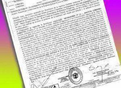 �A�n no concluy� proceso sumarial al docente Enrique Lanzillotto� 