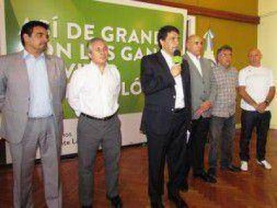 Jorge Macri pas� a planta permanente a 65 empleados de Vicente L�pez