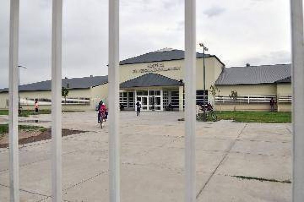 Prisi�n de Freydoz complica al hospital cipole�o