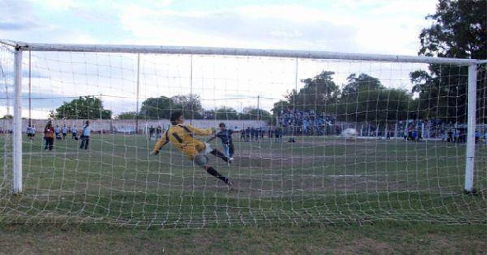 Tesorieri elimino a Racing por penales 