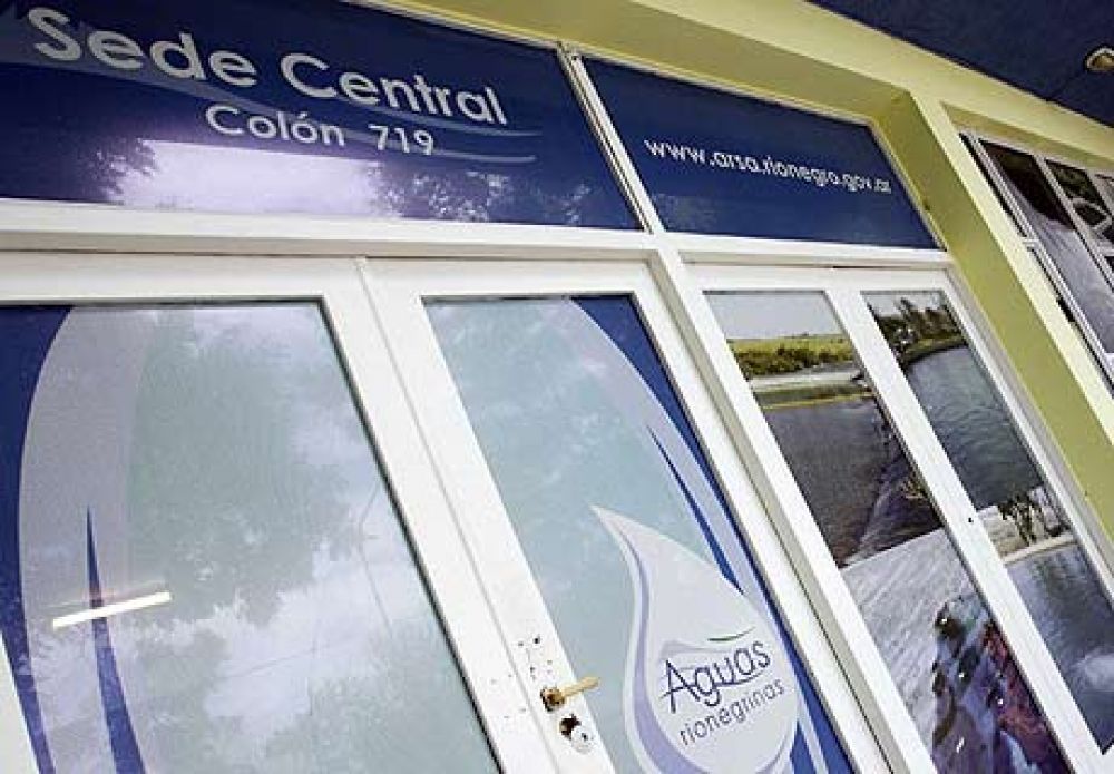 Aguas Rionegrinas, a disposici�n de Soria, ante arreglos �truchos� en Roca