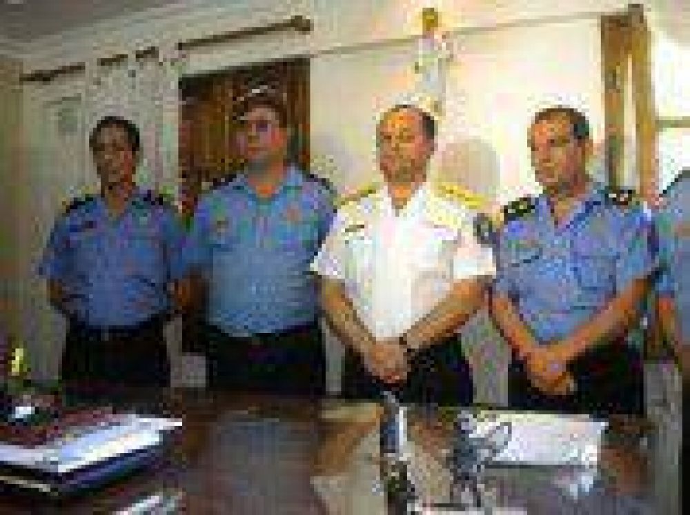 Se anunciaron oficialmente los nuevos jefes de la polic�a departamental 