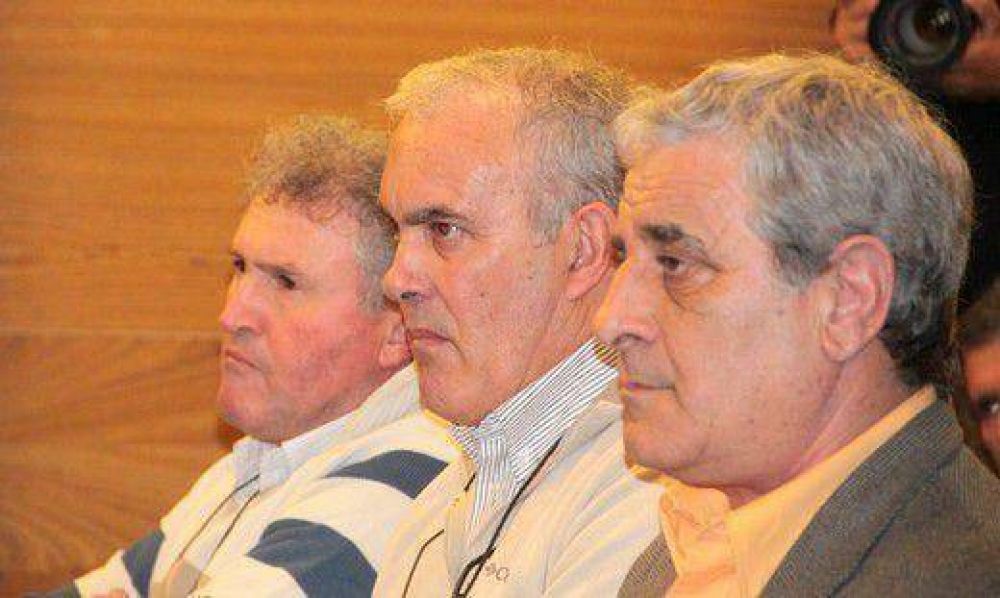 Imputan a 5 ingenieros agr�nomos en �causa madre� de fumigaciones
