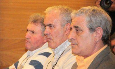 Imputan a 5 ingenieros agr�nomos en �causa madre� de fumigaciones
