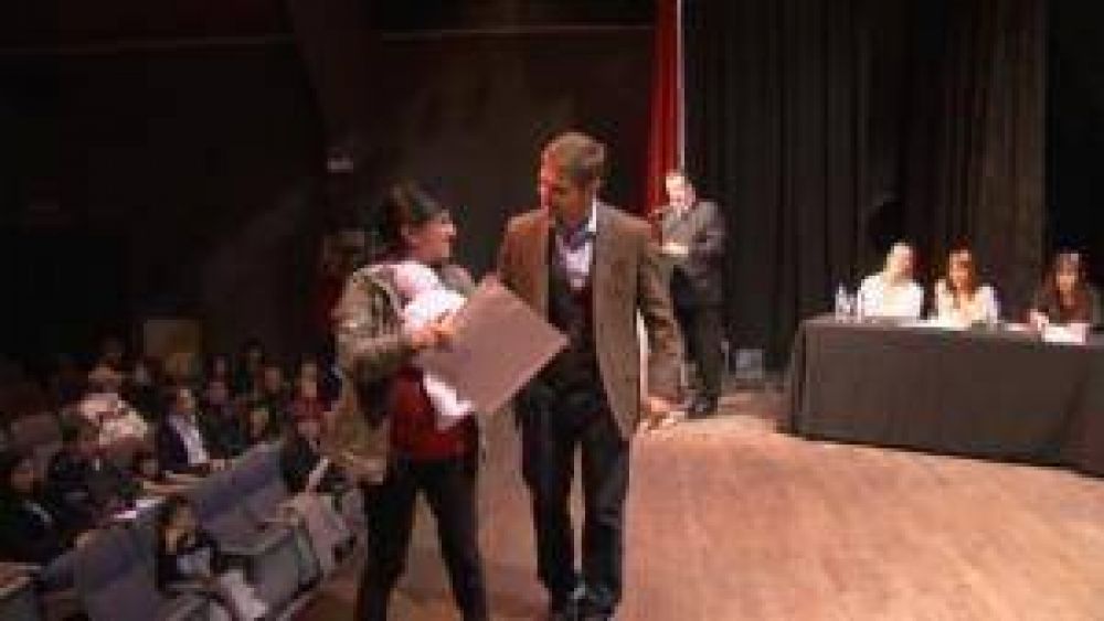 72 familias m�s cuentan con una soluci�n habitacional