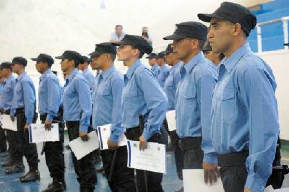 1ra. promoci�n de Auxiliares de Seguridad P�blica y Ciudadana