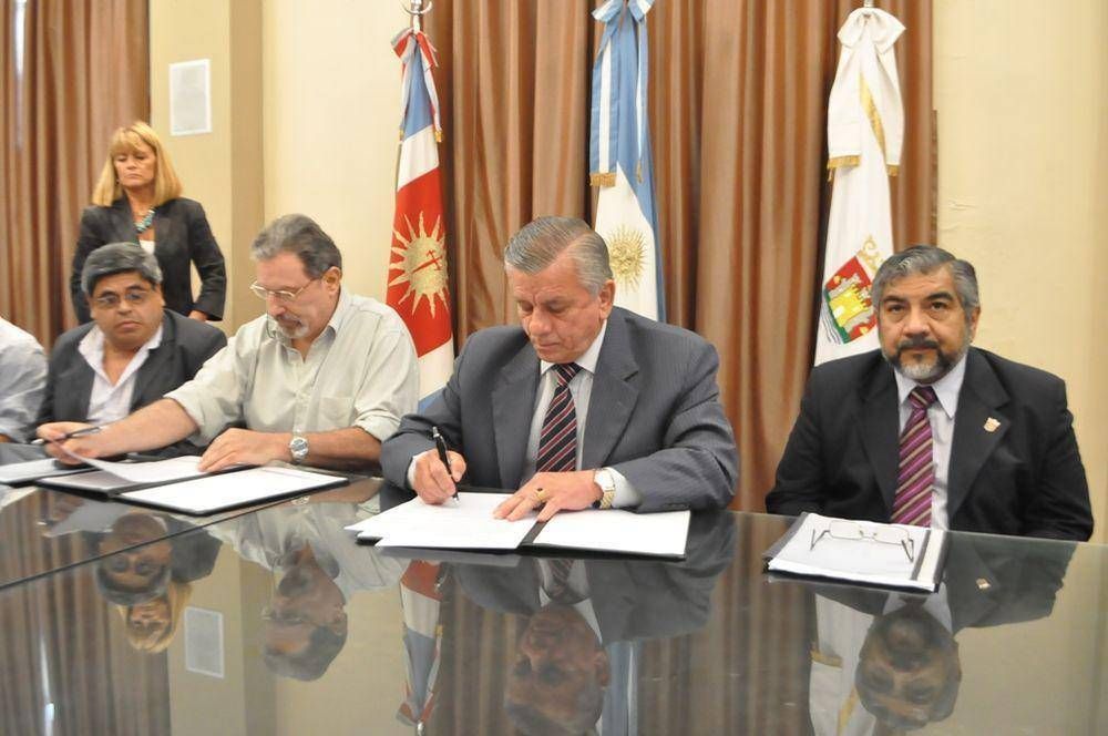 Infante firmó convenio con la Subsecretaría de Agricultura Familiar de la Nación 