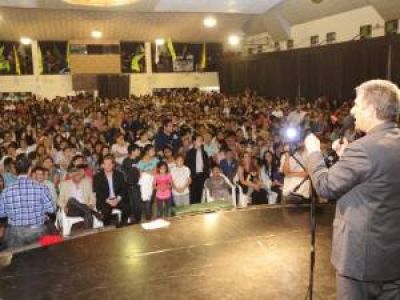 Doscientas familias ya cumplieron el sue�o de la casa propia