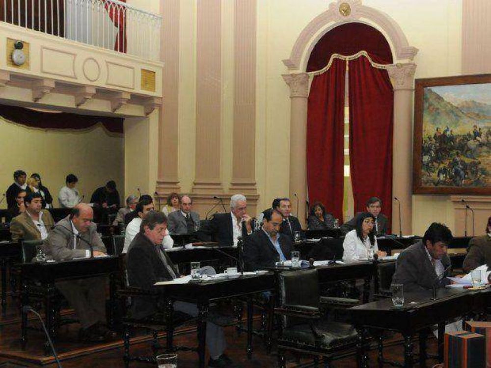 Nueva deuda para la Provincia, por 34 millones de d�lares