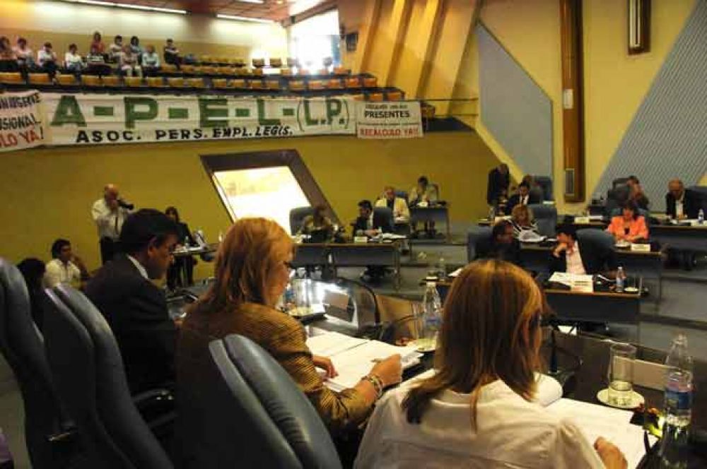 Diputados vot� la adhesi�n al Registro �nico de Aspirantes a Guarda con Fines Adoptivos 