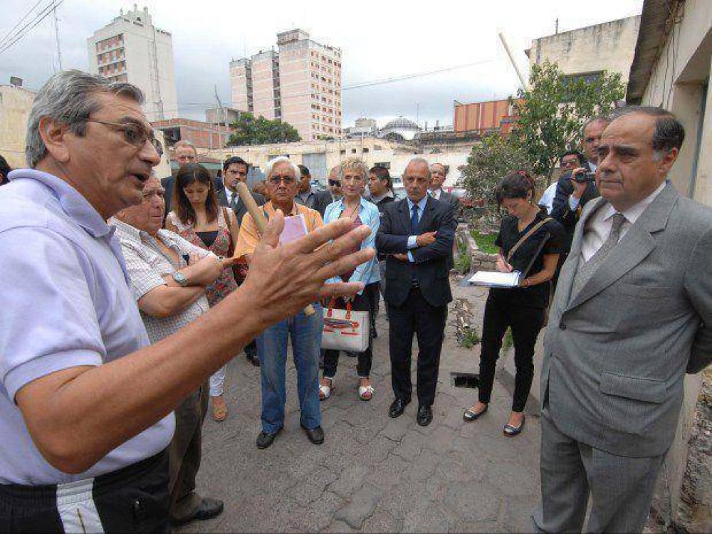 Reconocen lugares de las detenciones