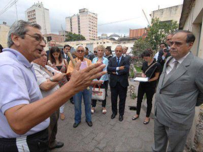 Reconocen lugares de las detenciones