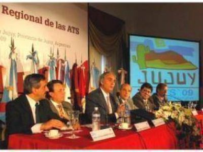 Montoya en Jujuy: "Tenemos que agudizar nuestro ingenio para proteger a los pobres de la crisis".