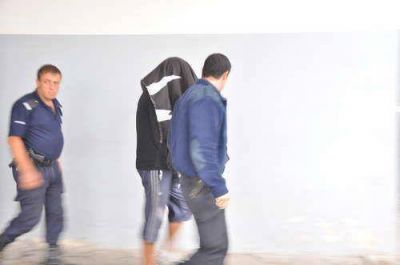 Estaba preso por un homicidio y se ahorc�