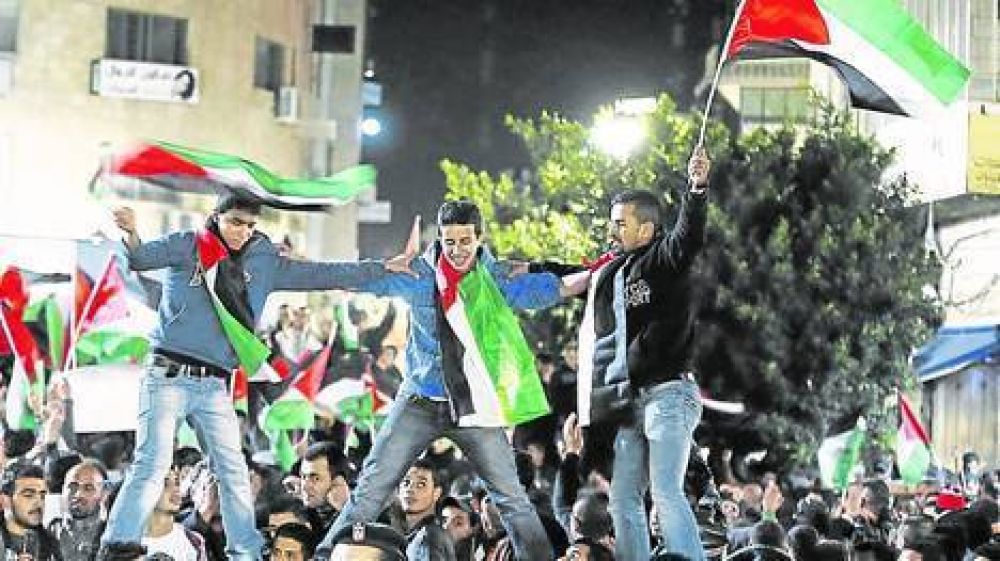 Bailes y disparos al aire, en una noche de alegr�a en Gaza y Cisjordania