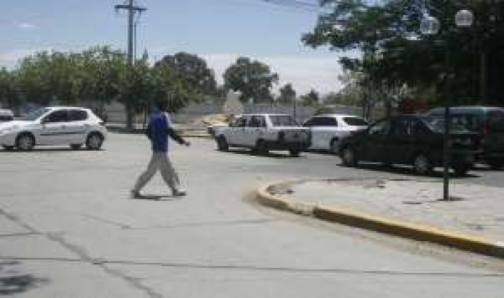 Avenida C�rdoba: seis cruces peligrosos por falta de se�alizaci�n 