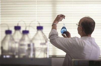 El INV realiz� un importante operativo de control de alcoholes  