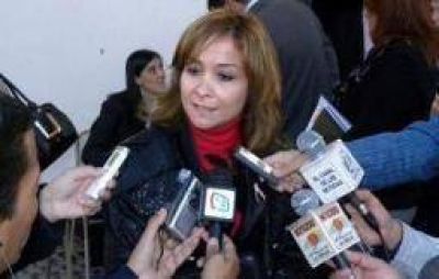 Para el radicalismo, el sistema de salud riojano �est� quebrado� 
