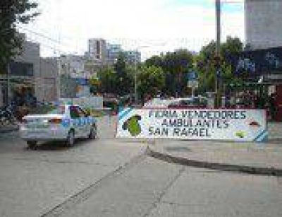 Vendedores reclaman seguridad e higiene