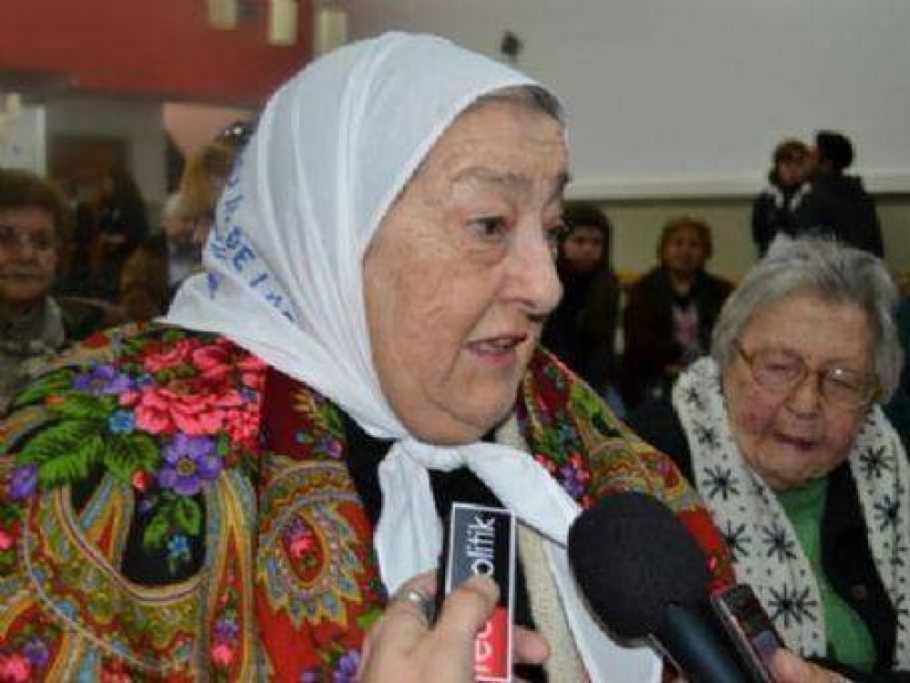 Hebe de Bonafini visit� Berisso: �Estamos trabajando para que los j�venes puedan ser escuchados�