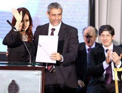 Ferraresi recibi� de la Presidenta un convenio para implementar el Plan Pro.Cre.Ar en Avellaneda