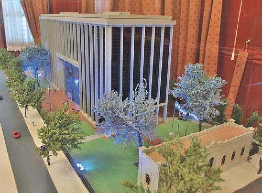 Si bien el plazo de obra es de dos a�os, no saben cu�ndo estar� listo el edificio legislativo.