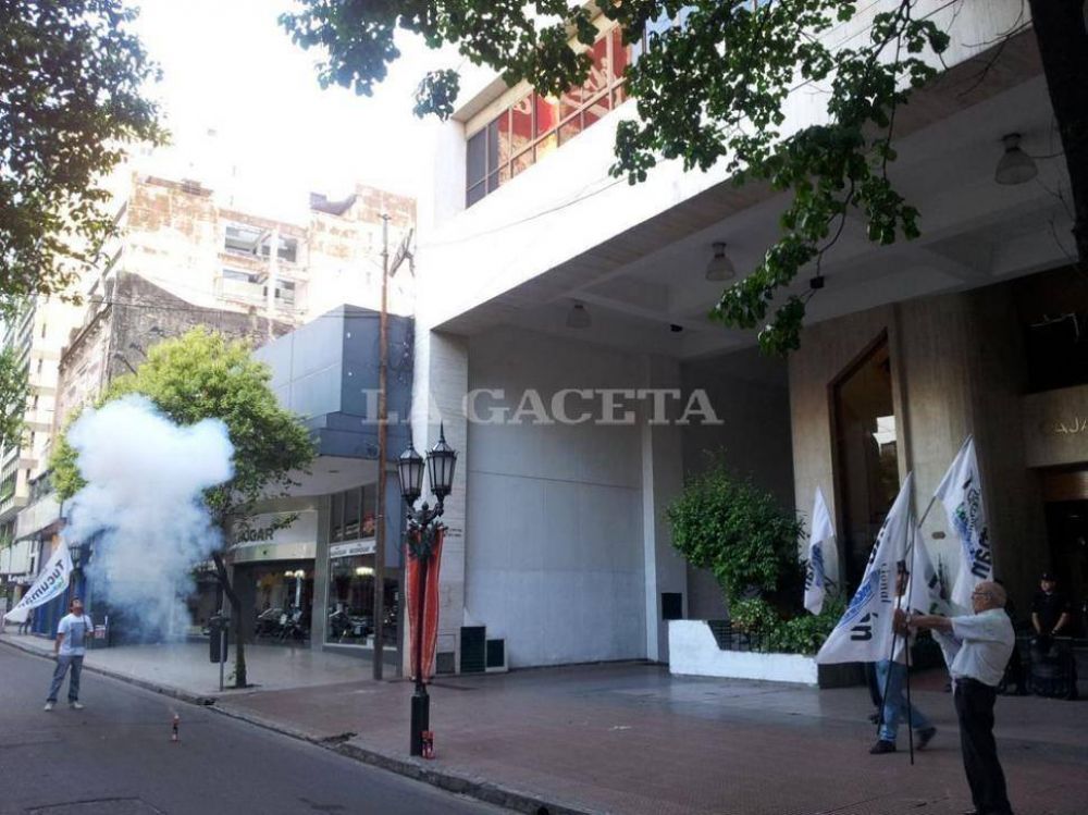 La Bancaria hizo sentir su protesta 