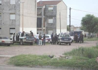 M�s de 20 allanamientos simult�neos en diversos barrios