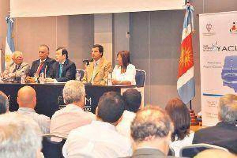 Zamora destac� la pol�tica de Estado en materia de recursos h�dricos para el desarrollo 