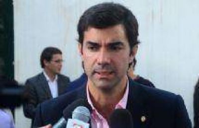 Urtubey: "Desde la gesti�n debe garantizarse el imperio de la ley y el orden" 