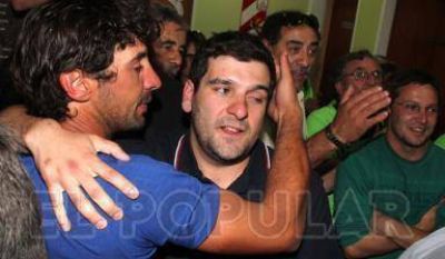Alejandro Santill�n asumi� como nuevo secretario general de AOMA