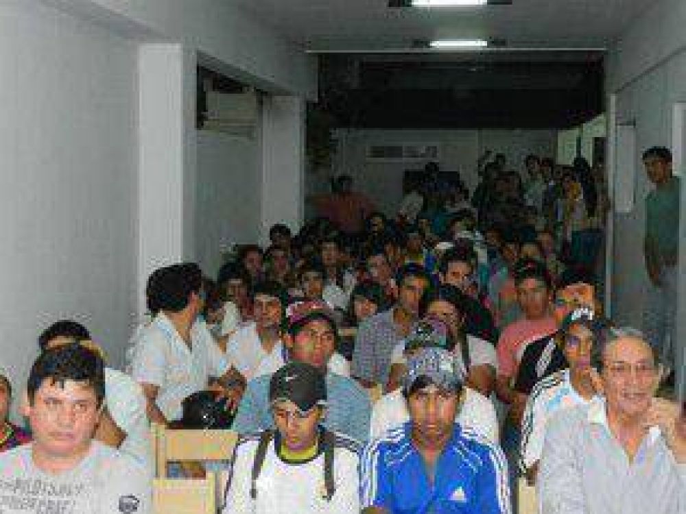 M�s de 170 j�venes fueron capacitados en distintos oficios 