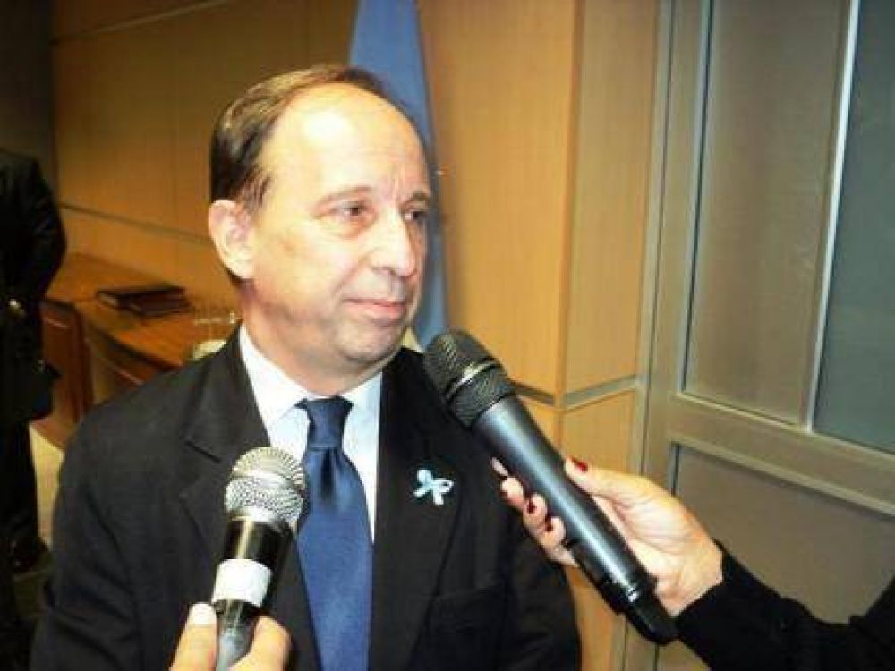 Coll expreso su satisfaccion por los avances de la justicia durante este a�o  